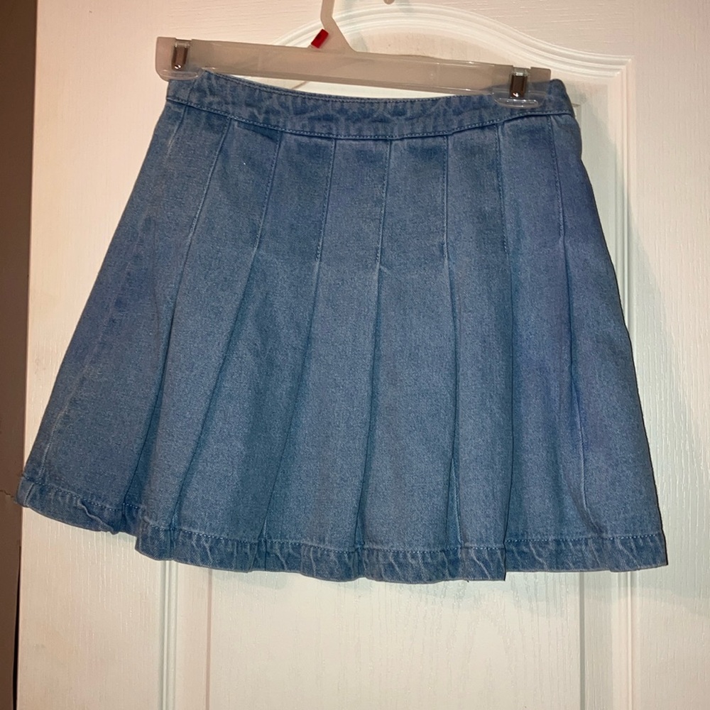 Forever 21 light wash denim skirt
